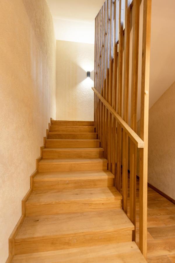 Tophill House Chalet